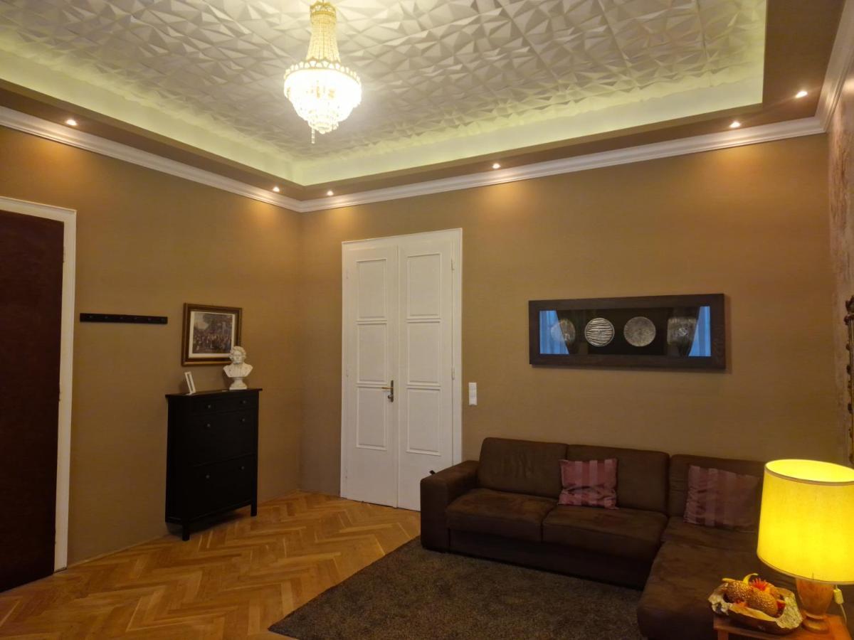 Urban Downtown City Center Apartments Vienna Exterior photo